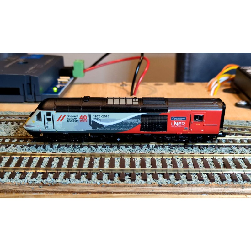 Dapol Class 43 HST DCC Sound Installation